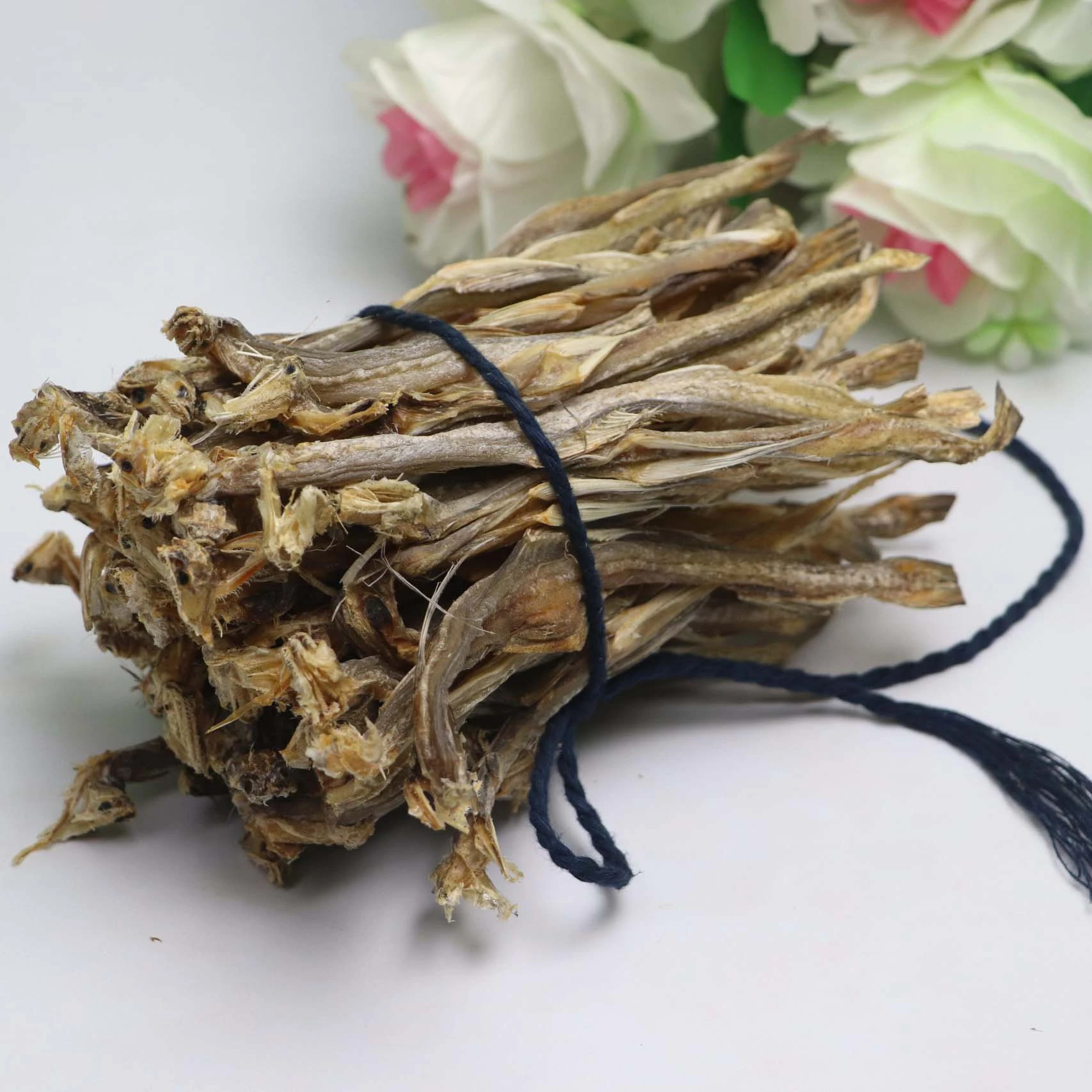 লবণমুক্ত চিকন লইট্টা শুঁটকি – লেজ-মাথা ছাড়া