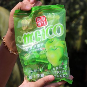 UC 100 Apple Fruit Candy – 100g - Main Image