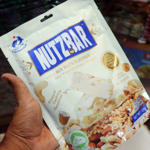Twinfish Nutzbar Assorted Tree Nuts Protein Bar Mix Nuts Flavour 120gm